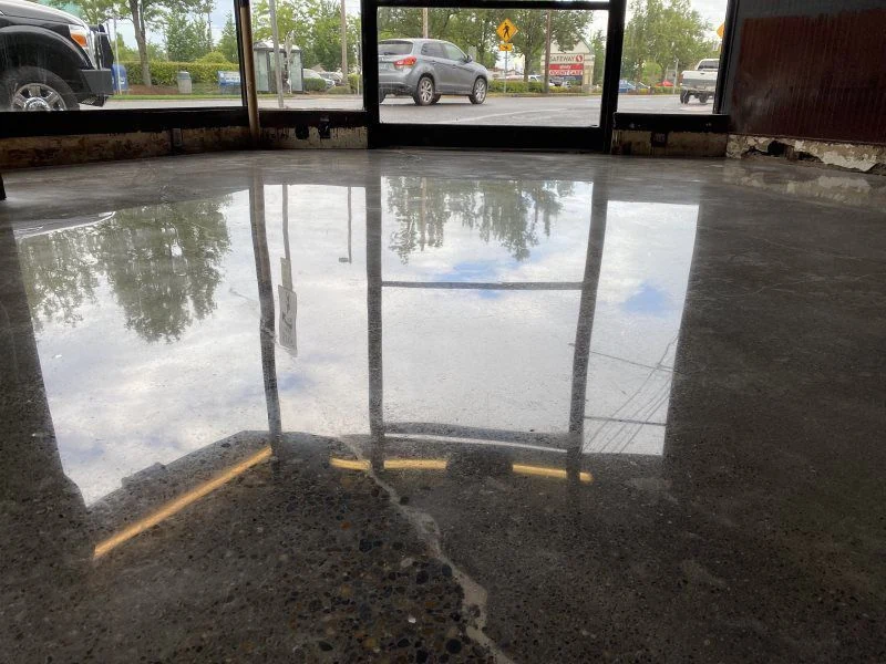Retail Commercial Space — Hazel Dell, WA — Glass Finish